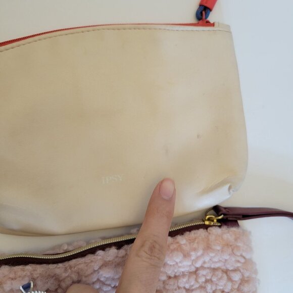 IPSY Set of 2 Multi Use Clutches - Picture 4 of 9